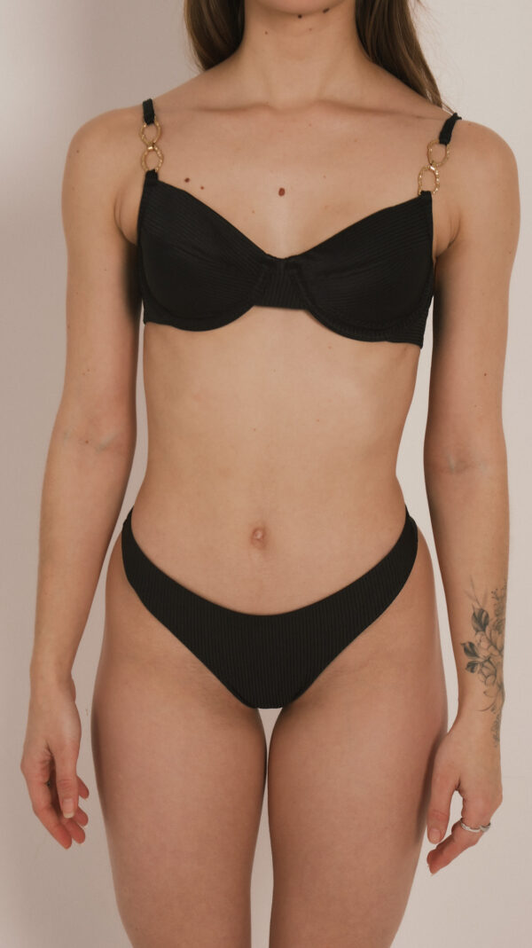 Causar Black - Imagen 3